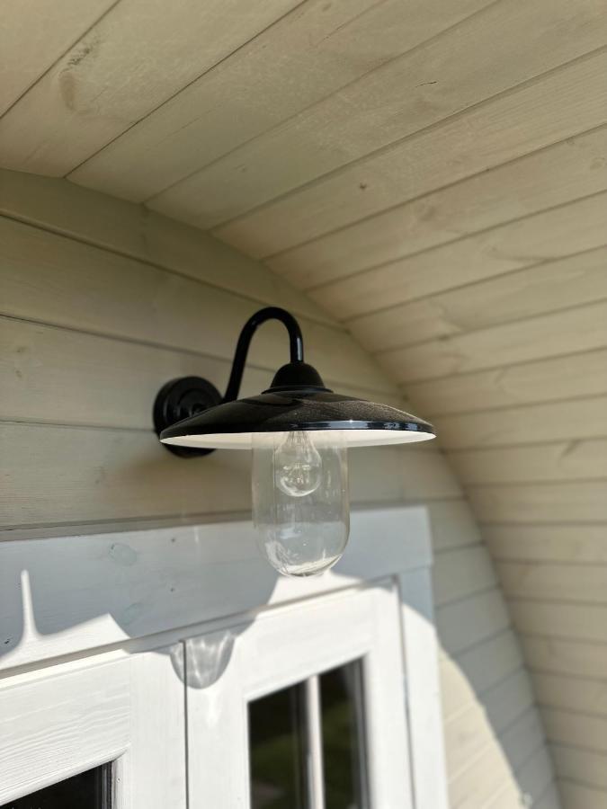 Lodge, Een Super Knus Tiny House, Nabij Vaarwater En Haven! Belt-Schutsloot Exterior photo